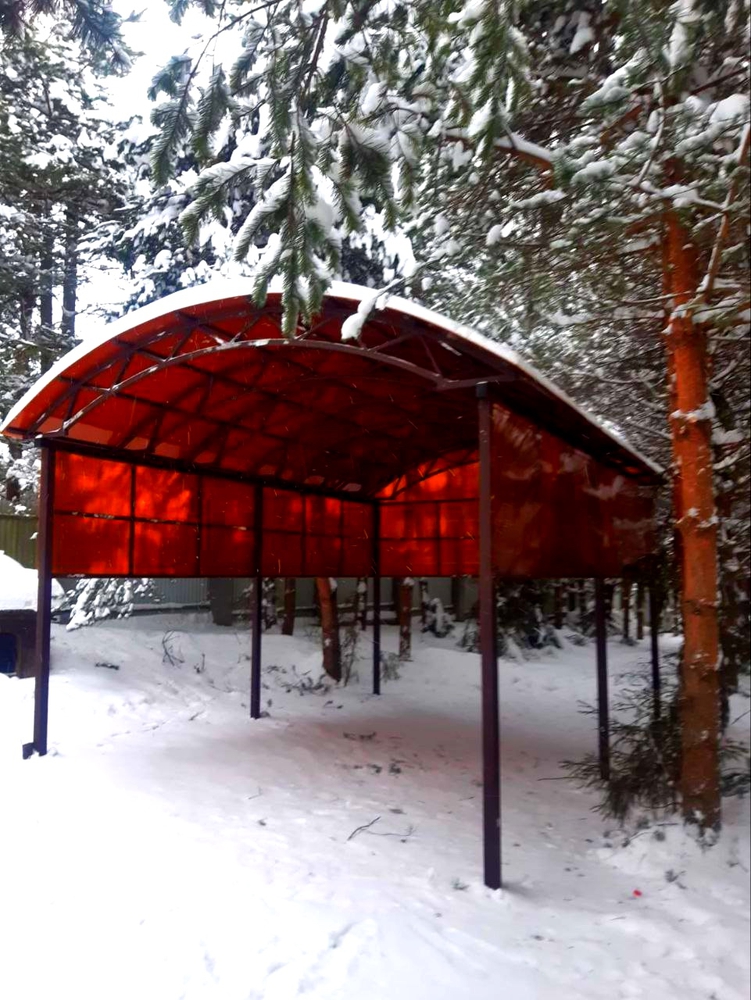 Навес для автомобиля двускатный перед гаражом